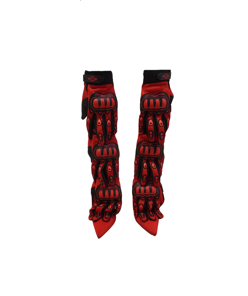 RED GLOVE HEEL